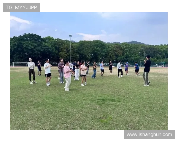 武汉飞盘队如何引领节奏革新打造全新竞技体验与团队精神 武汉飞盘队如何引领节奏革新打造全新竞技体验与团队精神