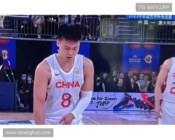 四川队与江苏队在CBA赛场的激烈对决引发球迷热议精彩瞬间回顾