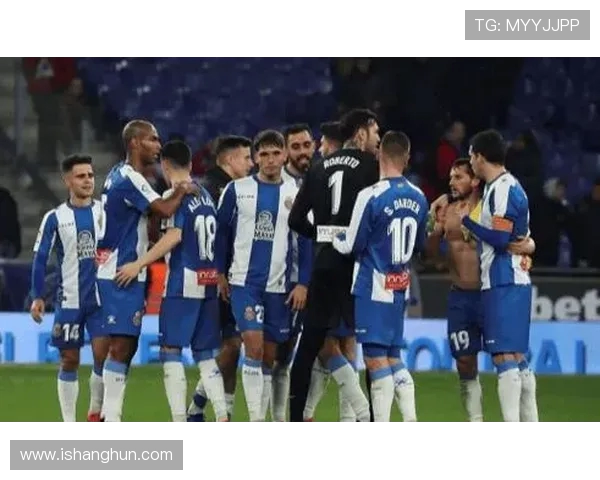 皇家贝蒂主场迎战穆尔西亚期待精彩对决与胜利的较量 皇家贝蒂主场迎战穆尔西亚期待精彩对决与胜利的较量