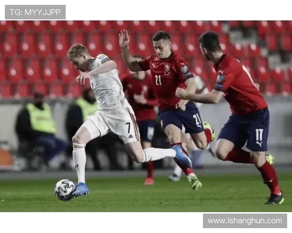 苏格兰与阿尔巴尼的精彩对决比分揭晓引发热议 苏格兰与阿尔巴尼的精彩对决比分揭晓引发热议