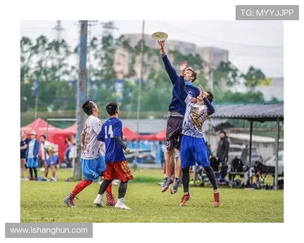 重庆飞盘队在极限运动世界杯积分榜中以75分稳居第一名引发关注