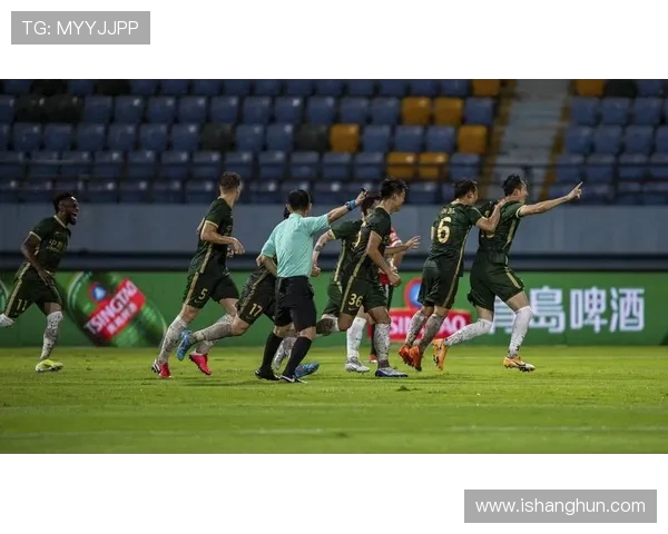 北京足球队包夹战术解析及其对比赛的影响与启示 北京足球队包夹战术解析及其对比赛的影响与启示